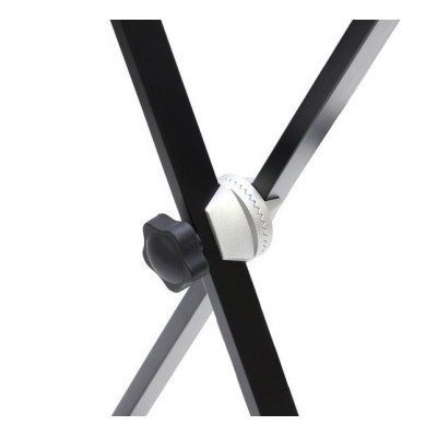 SOUNDKING DF031 клавішна стійка 