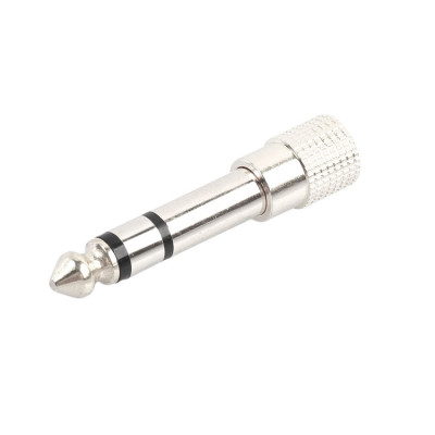 SOUNDKING CC309-1 переходник металлический 1/8" TRS "мама" - 1/4" TRS "папа"
