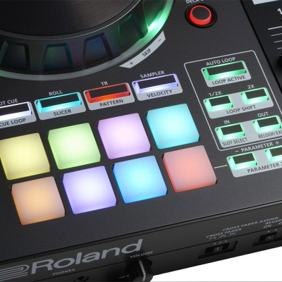 Roland DJ-505 DJ контроллер