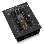 BEHRINGER NOX404 микшерный пульт