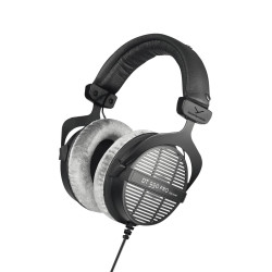 BEYERDYNAMIC DT 990 PRO 250 ohms 