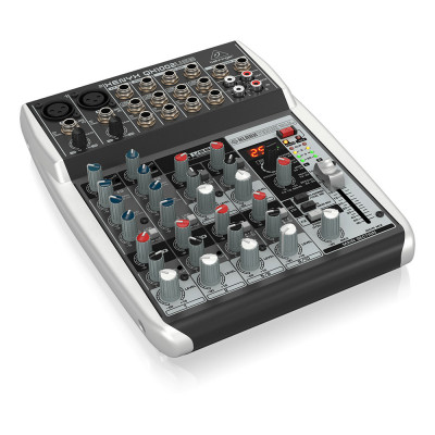 BEHRINGER XENYX Q1002USB мікшерний пульт