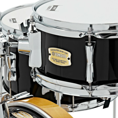 YAMAHA STAGE CUSTOM HIP RAVEN BLACK акустична ударна установка